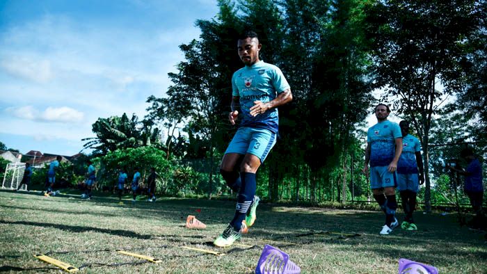 Robert Alberts Ungkap Persiapan dan Kondisi Persib Jelang Hadapi Persebaya